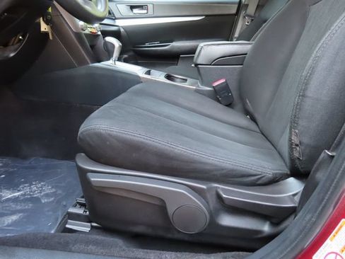 Used 2013 Subaru Outback 2.5i AWD/4WD image 16