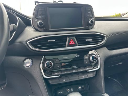 Used 2019 Hyundai Santa Fe Limited AWD/4WD image 22
