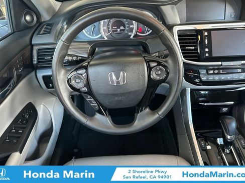 Used 2017 Honda Accord EX-L image 18