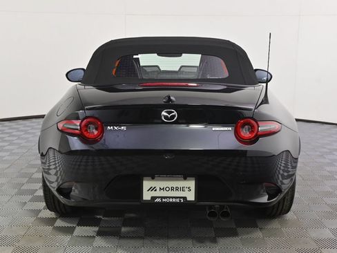 New 2026 MAZDA MX-5 Miata Club w/ Weather Package RWD image 5