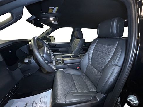 Used 2025 Toyota Tundra Limited image 7