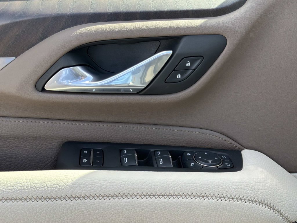 Used 2024 GMC Yukon Denali RWD image 20