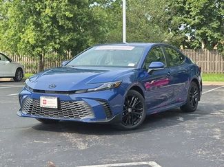 Used 2025 Toyota Camry SE w/ Convenience Package AWD/4WD video 2