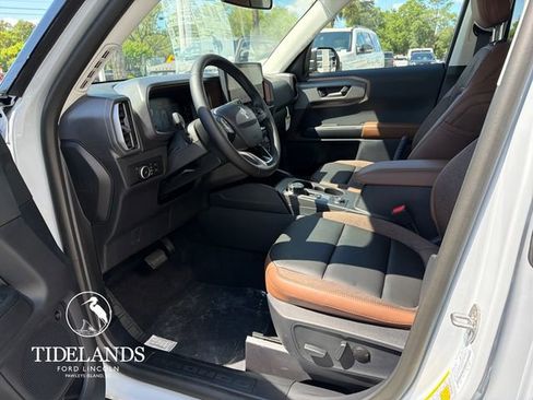 New 2026 Ford Bronco Sport Outer Banks w/ Outer Banks Tech Package+ AWD/4WD image 10