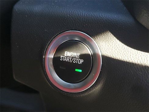 Certified 2022 GMC Terrain SLT w/ Elevation Edition image 30