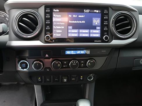 Used 2023 Toyota Tacoma TRD Off-Road image 20