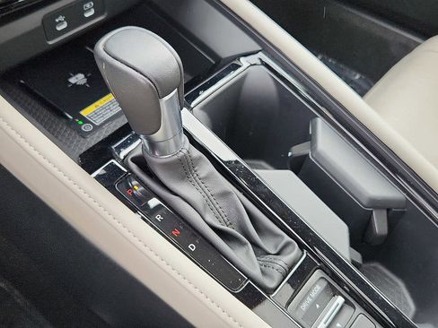 Certified 2023 Honda Accord Touring image 14