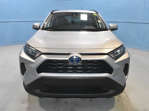 Used 2021 Toyota RAV4 LE AWD/4WD image 21