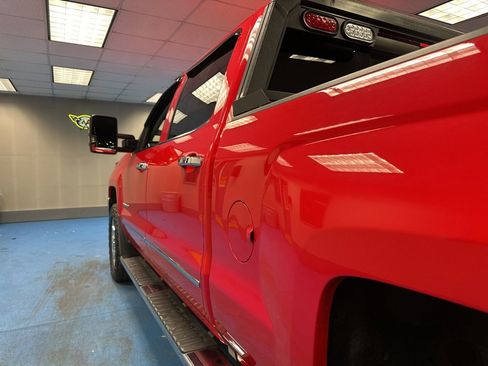 Used 2016 Chevrolet Silverado 2500 LTZ w/ Duramax Plus Package image 17