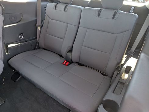 New 2026 Ford Explorer Active RWD image 7