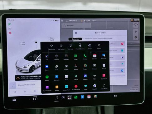 Used 2023 Tesla Model 3 Standard Range RWD image 19
