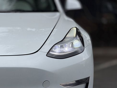 Used 2022 Tesla Model 3 Long Range image 5