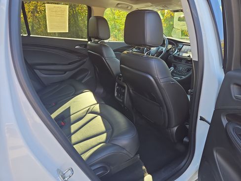 Used 2019 Buick Envision Premium w/ Driver Confidence Package image 30