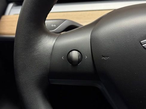 Used 2020 Tesla Model 3 Long Range image 15