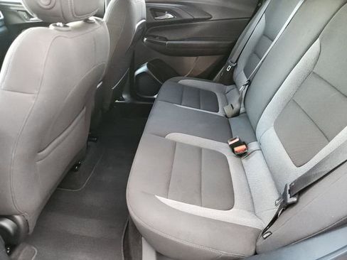 Used 2025 Chevrolet TrailBlazer LT image 28