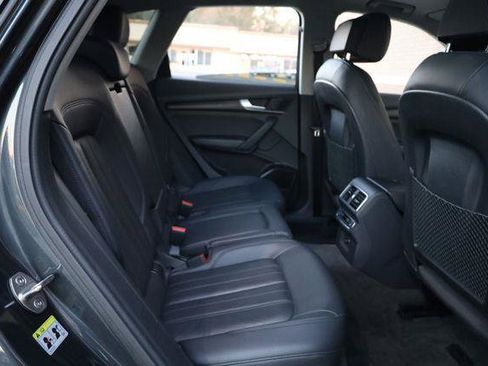 Used 2018 Audi Q5 2.0T Premium Plus w/ Premium Plus Package AWD/4WD image 25