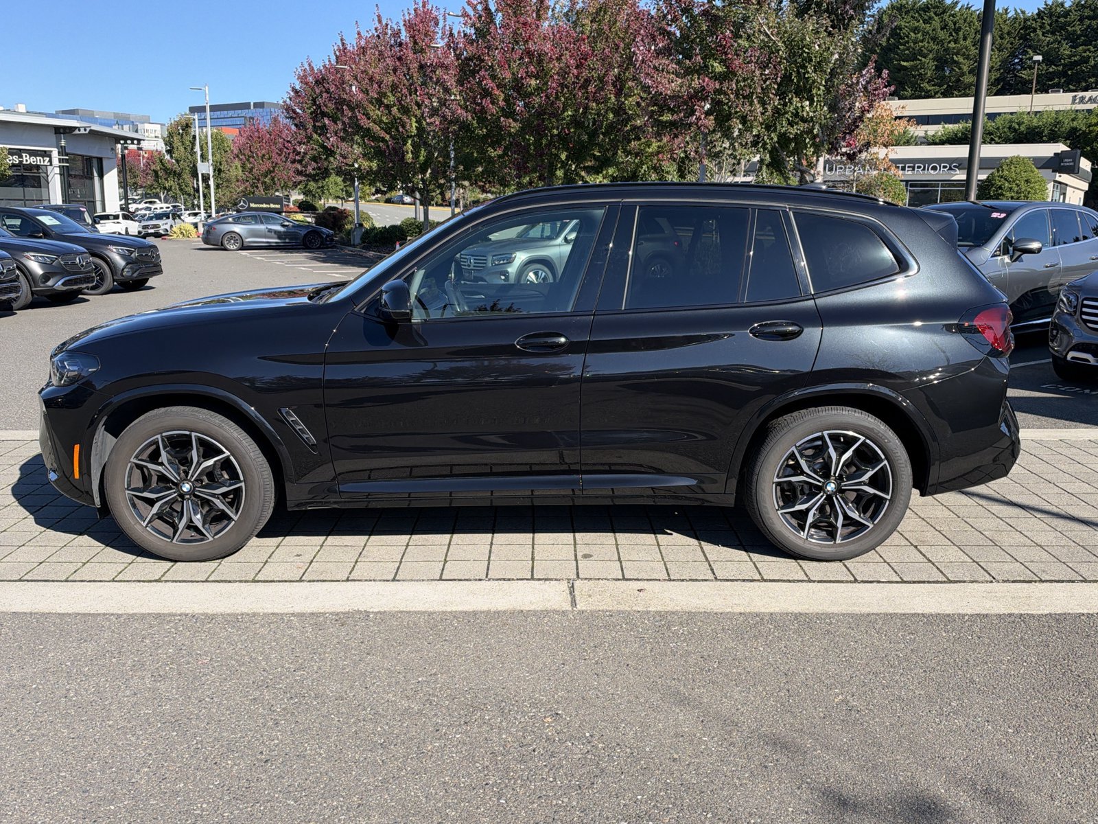 Used 2023 BMW X3 xDrive30i w/ M Sport Package AWD/4WD image 9