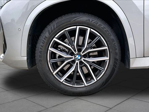 Used 2026 BMW X1 xDrive28i AWD/4WD image 10