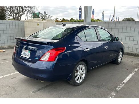 Used 2014 Nissan Versa w/ Tech Package FWD image 5