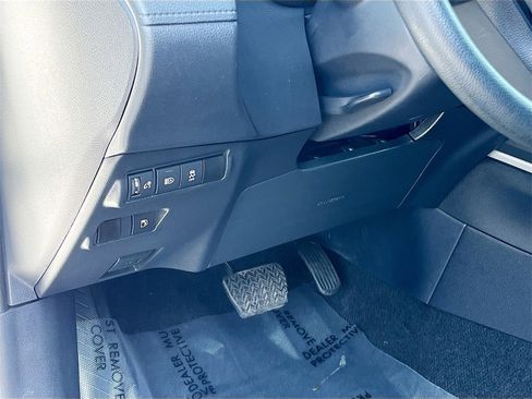 Used 2024 Toyota Corolla Cross S image 10