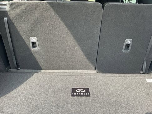 New 2026 INFINITI QX60 Luxe w/ Family Package image 31