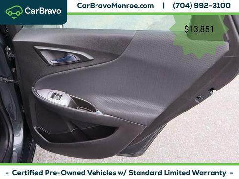 Certified 2017 Chevrolet Malibu LT FWD image 38