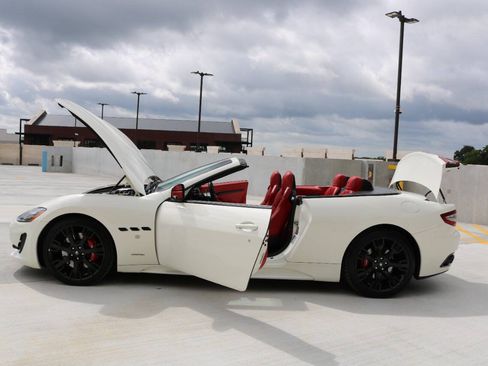 Used 2014 Maserati GranTurismo MC RWD image 82