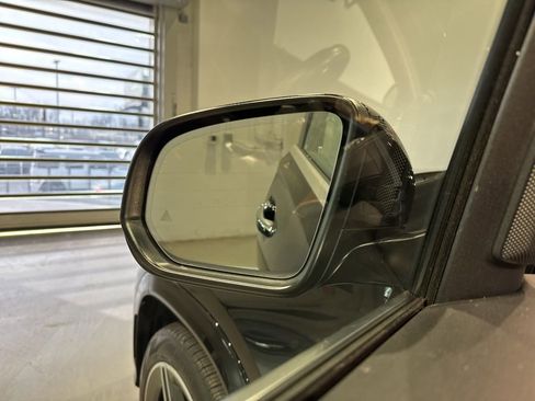 Used 2023 Mercedes-Benz GLS 450 4MATIC w/ AMG Line Exterior image 13