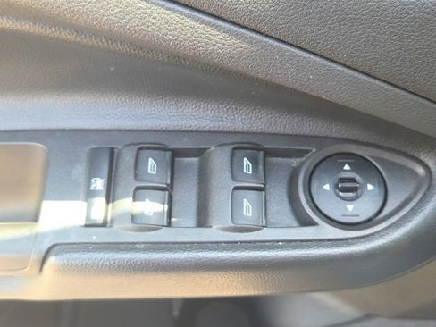Used 2019 Ford Escape S FWD image 21