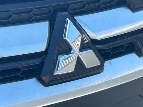 Used 2024 Mitsubishi Outlander Sport SE image 12