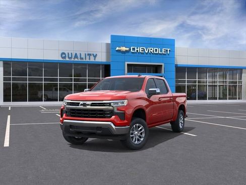 Used 2025 Chevrolet Silverado 1500 LT w/ Protection Package RWD image 8