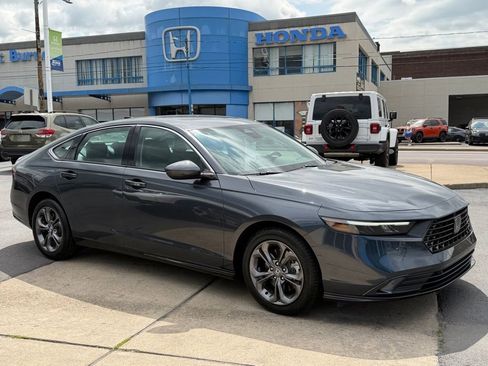 Certified 2023 Honda Accord EX-L image 28