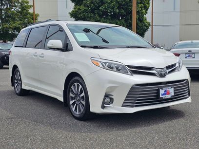 Used 2020 Toyota Sienna Limited
