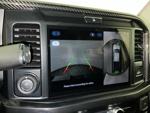 New 2026 Ford F250 Lariat w/ Black Appearance Package AWD/4WD image 23