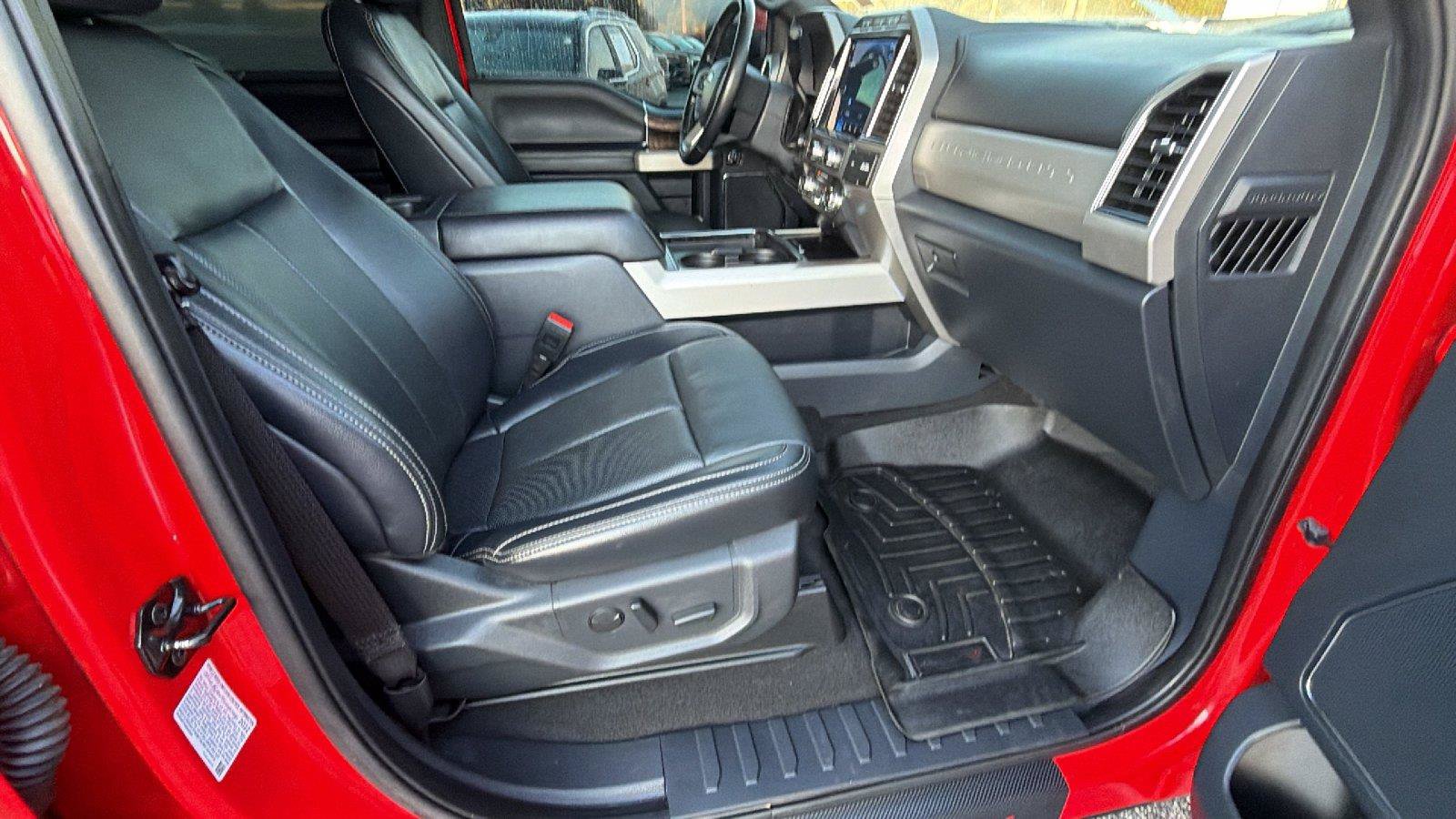 Used 2022 Ford F250 Lariat w/ Tremor Off-Road Package AWD/4WD image 18