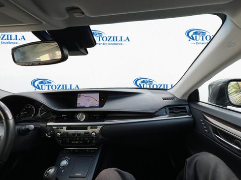 Used 2013 Lexus ES 350 FWD image 11