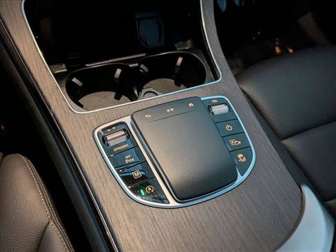 Certified 2022 Mercedes-Benz GLC 300 image 10