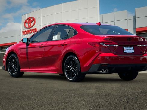 Certified 2026 Toyota Camry SE w/ Multimedia Upgrade Package FWD image 5
