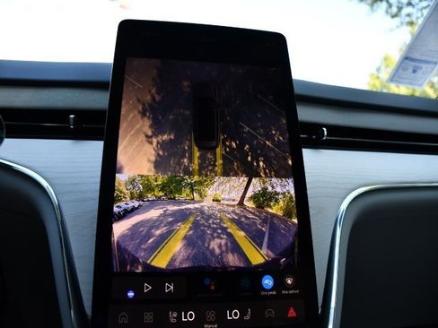 New 2025 Volvo EX90 Ultra image 14