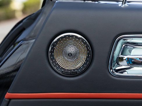 Used 2019 Rolls-Royce Dawn image 51