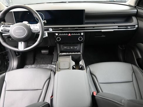 New 2026 Hyundai Tucson Limited image 18