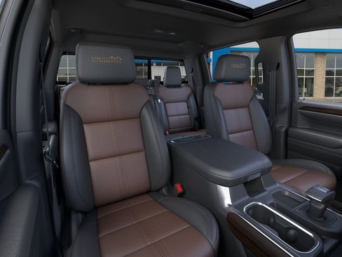 New 2026 Chevrolet Silverado 1500 High Country AWD/4WD image 16