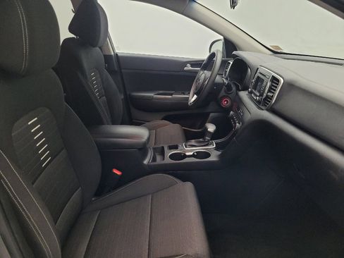 Used 2018 Kia Sportage LX FWD image 21