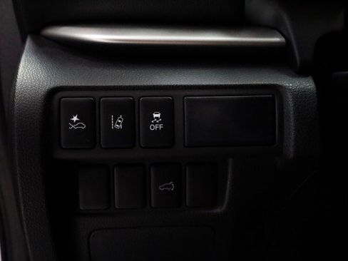 New 2025 Mitsubishi Eclipse Cross SE image 15