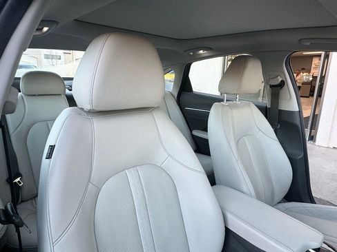 Used 2023 Hyundai Sonata Limited image 25