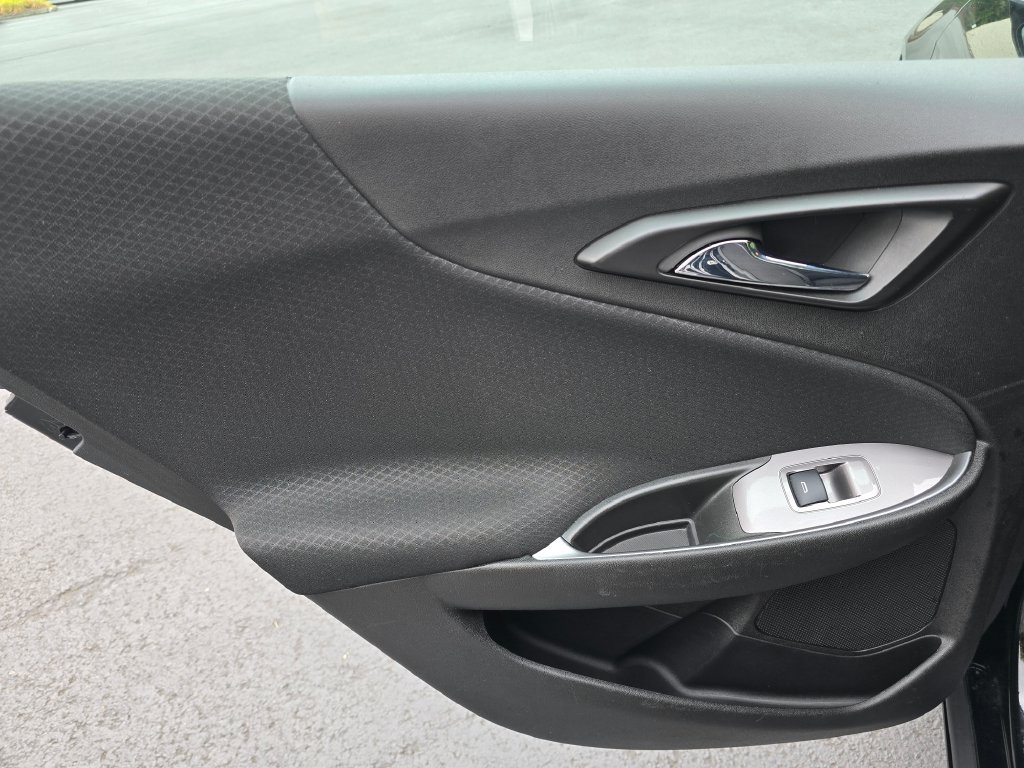 Used 2023 Chevrolet Malibu LT FWD image 9