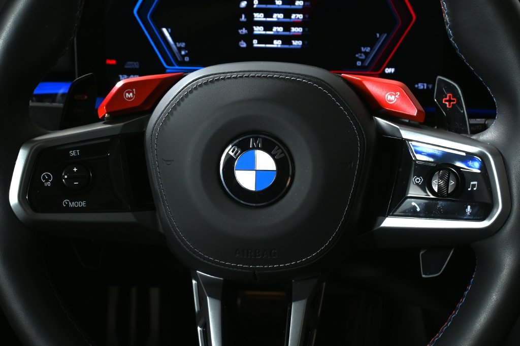 Used 2025 BMW M5 Touring AWD/4WD image 20