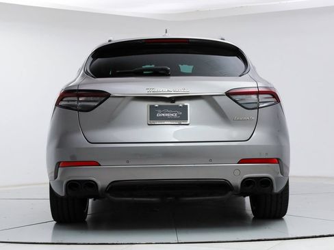 Certified 2022 Maserati Levante GT AWD/4WD image 4