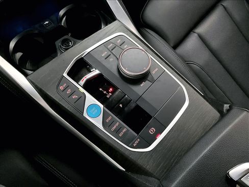 Used 2023 BMW i4 eDrive40 w/ M Sport Package image 37