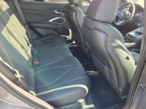 New 2026 Acura RDX SH-AWD image 12